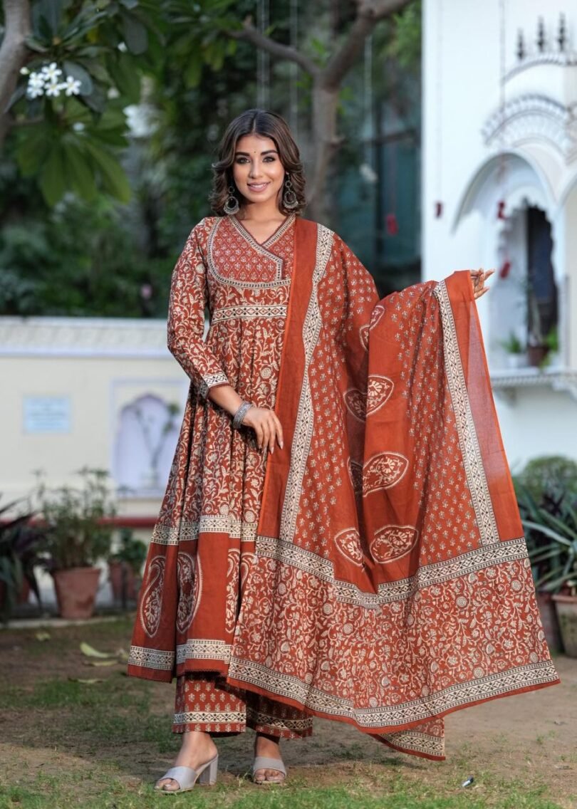 Vanhula Anarkali Suits Pattern Kurtas Sets Dupatta